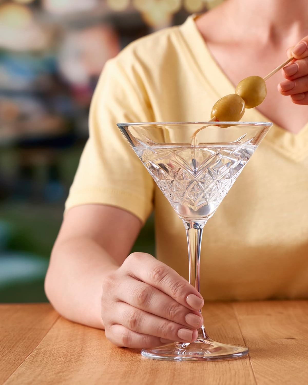 Paşabahçe Premium Stemmed Martini Glasses – Set of 4 (7.8 oz, Crystal Design Cocktail Cups)