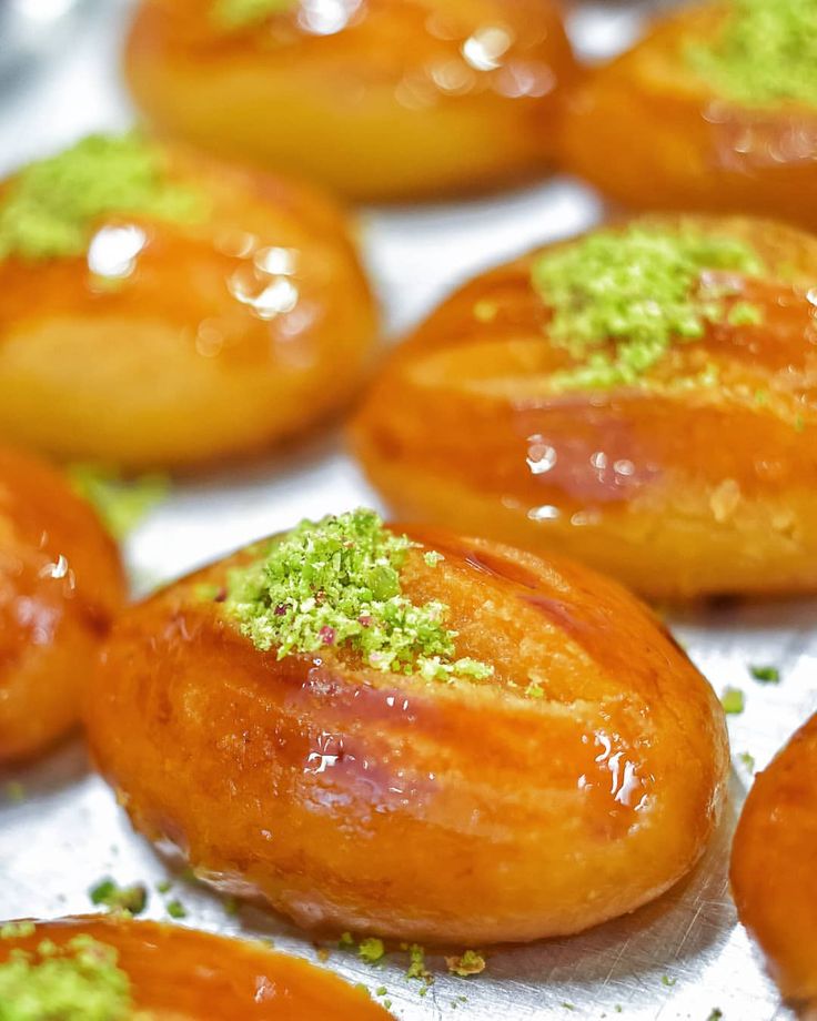 Gulluoglu Semolina Cookies Pastry 1kg - Gulluoglu Sekerpare (Frozen)