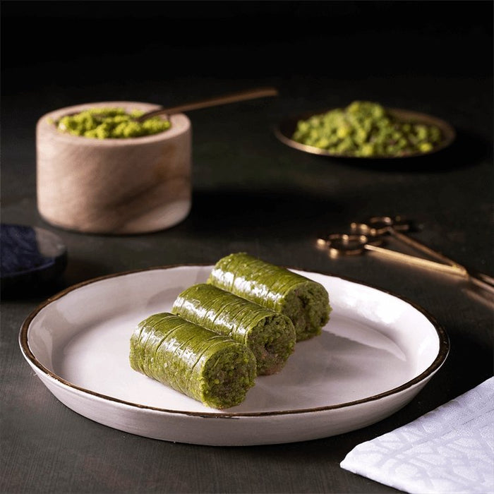 Baklavacı Güllüoğlu Pistachio Roll 400g - Güllüoğlu Fıstık Sarma